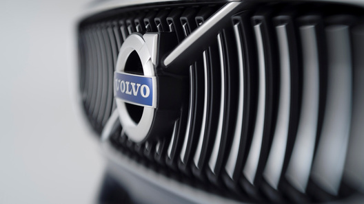 Volvo собирается построить и продать миллион гибридов