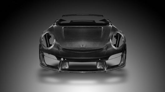 Российские тюнеры создали карбоновую "кожу" для Porsche 911 Turbo
