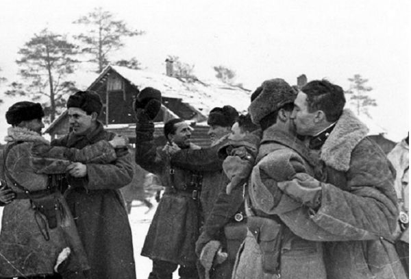 Как это было: 30 документальных фотографий о Великой Отечественной войне
